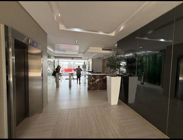472M² OFFICE TO LET IN CLAREMONT